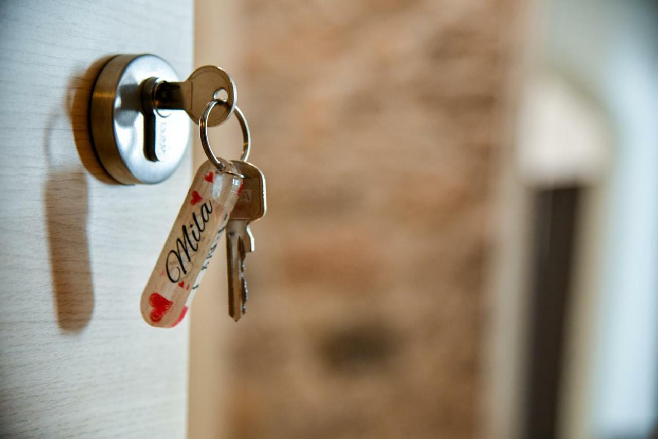 Mila Apartment Сини Екстериор снимка